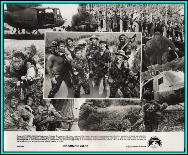 GENE HACKMAN & PATRICK SWAYZE in "Uncommon Valor" - Original Vintage Photo 1983