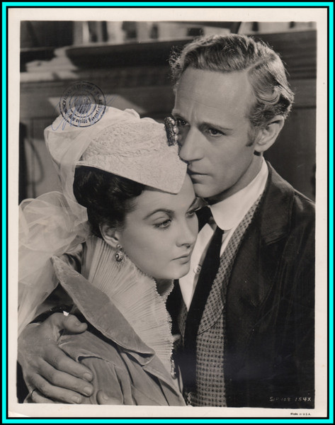 VIVIEN LEIGH & LESLIE HOWARD in "Gone with The Wind" - Original Vintage Photo 1939
