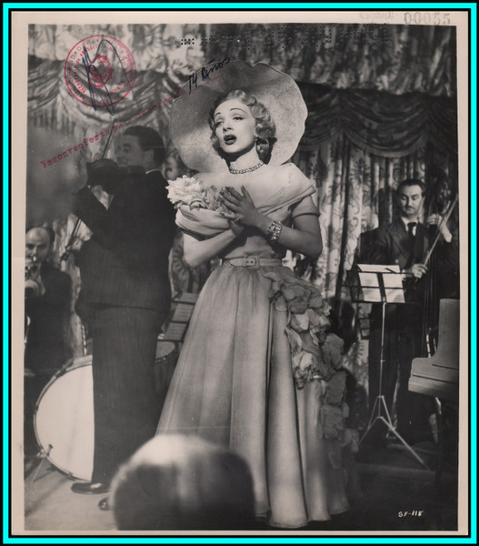 MARLENE DIETRICH in Hitchcock's "Stage Fright" - Original Vintage PORTRAIT 1950