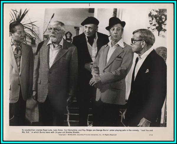 RAY BOLGER & GEORGE BURNS in "Just You and Me, Kid" - Original Photo 1979
