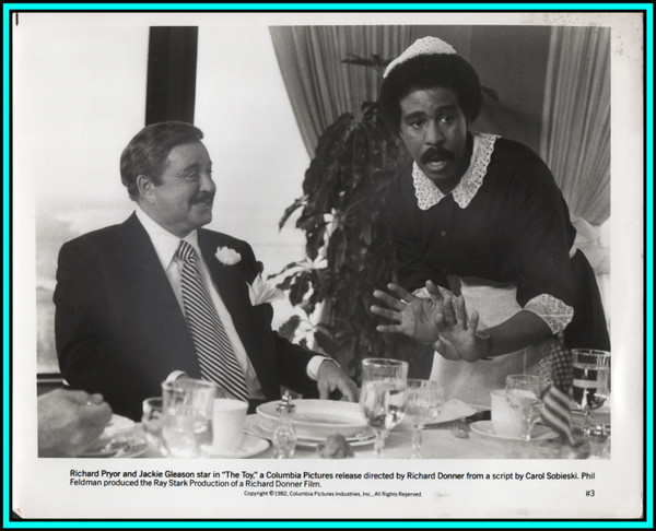 RICHARD PRYOR & JACKIE GLEASON in "The Toy" - Original Vintage Photo - 1982