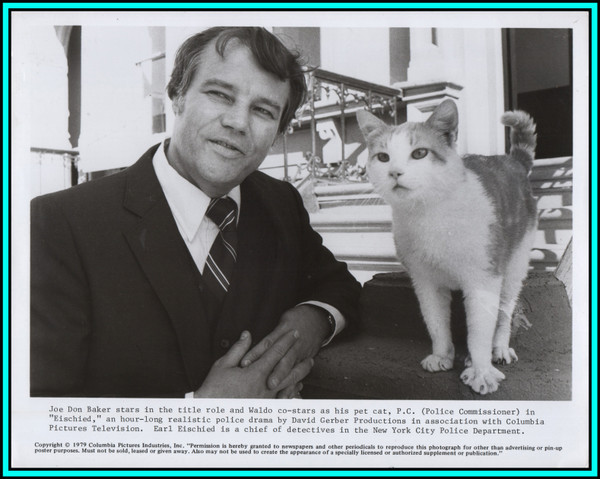 JOE DON BAKER & WALDO in "Eischied" - Original Vintage Photograph - 1979