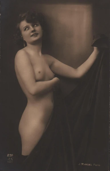 Vintage 1920's French Postcard - RISQUE Nude Woman by Julien Mandel - A.N. Paris # 231 - 1920's
