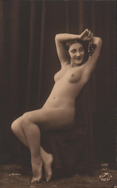 Vintage 1920's French Postcard - RISQUE Nude Woman by Julien Mandel - A.N. Paris # 292 - 1920's