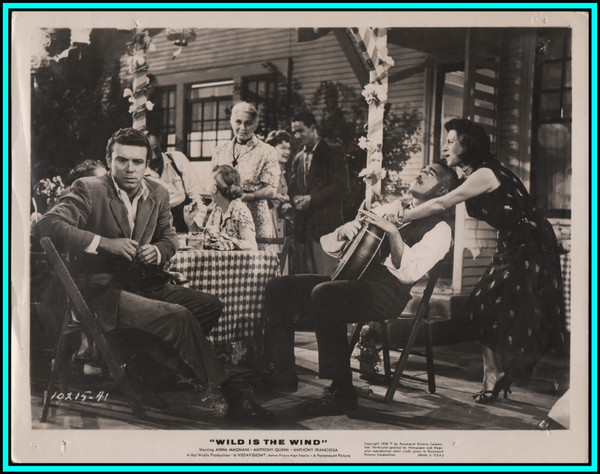 ANNA MAGNANI & ANTHONY QUINN in "Wild is The Wind" - Original Vintage Photo - 1958