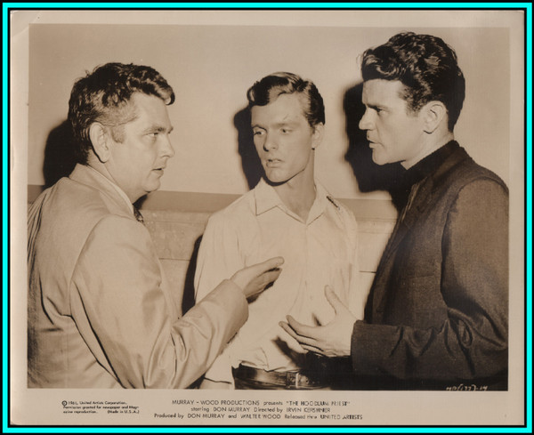 DON MURRAY & LARRY GATES in "The Hoodlum Priest" - Original Vintage Photo 1961