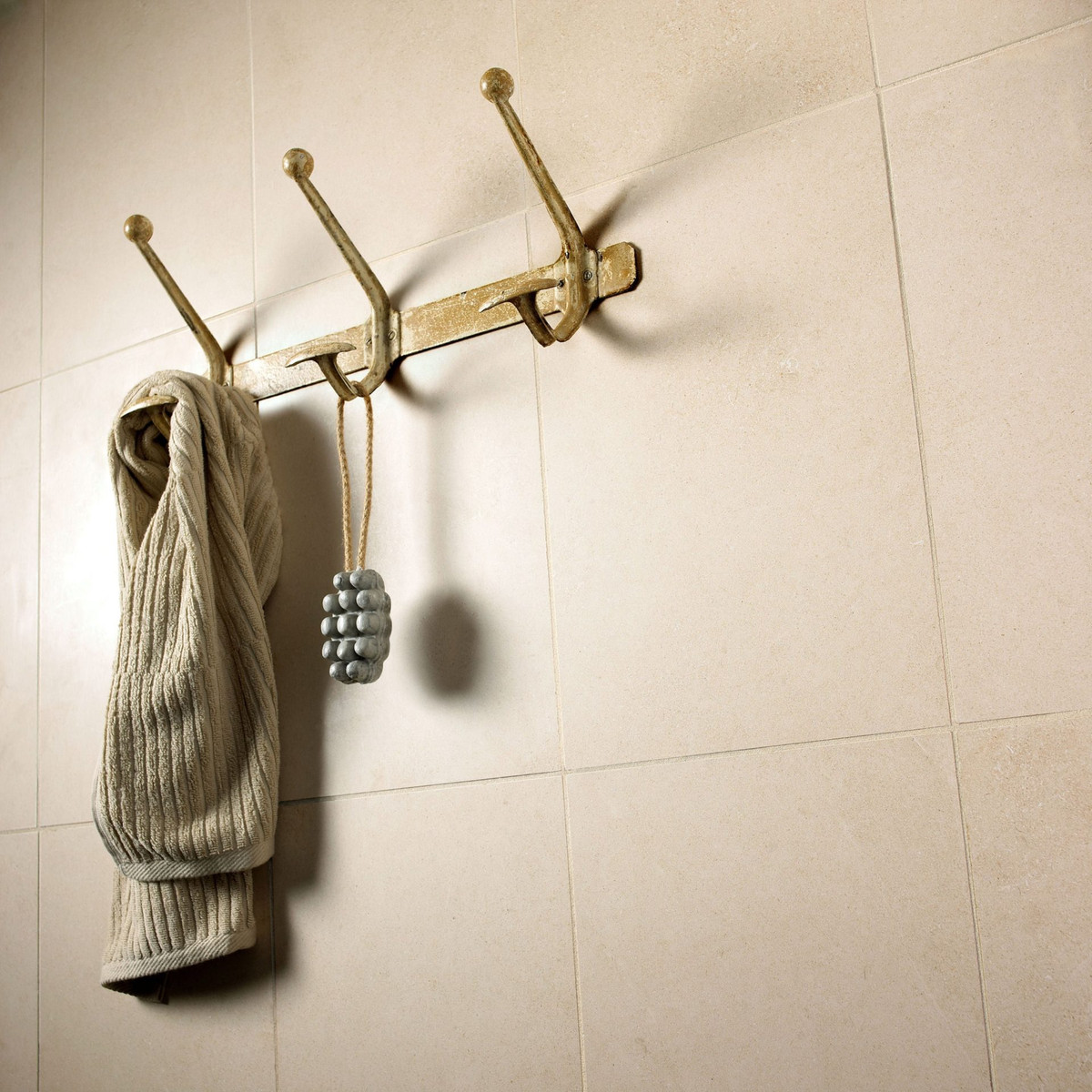 Andino Cream Antique Honed 12x12