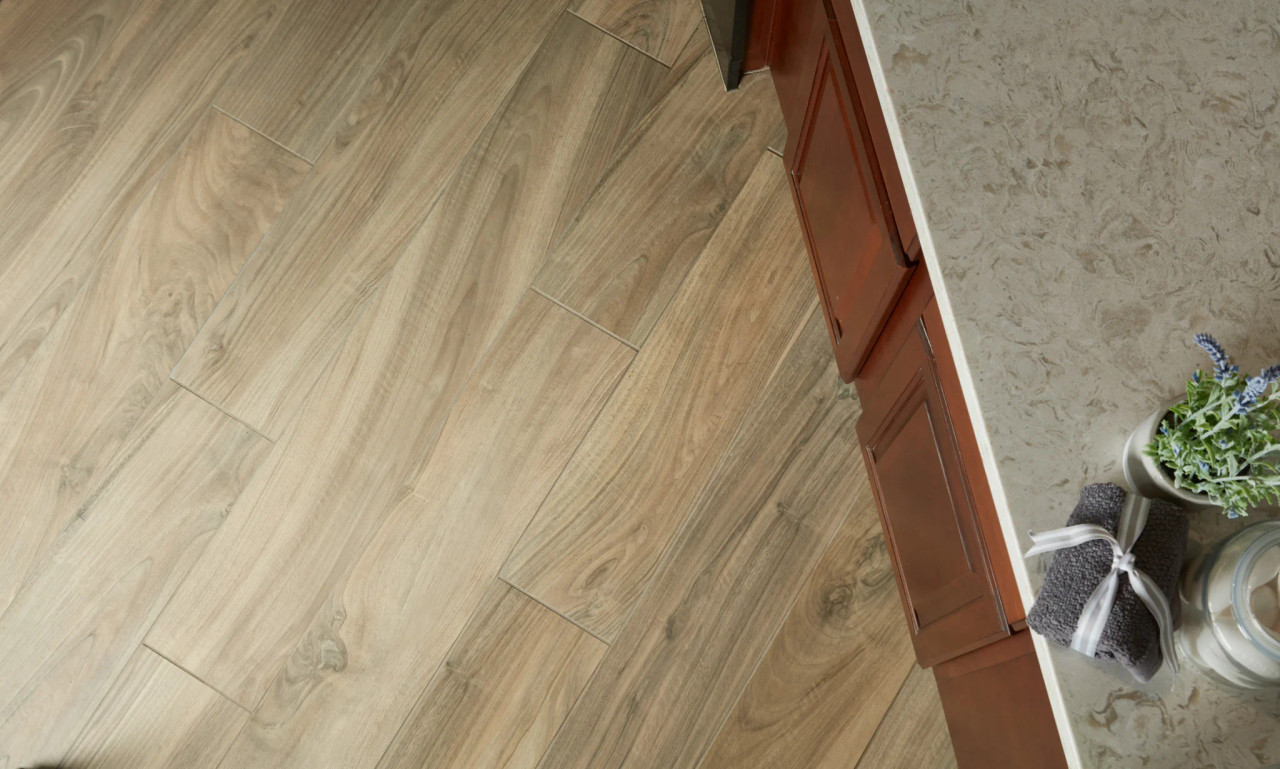 Tree Miele 8x32
