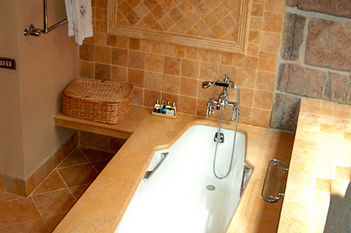 Angelica Tumbled 4x4