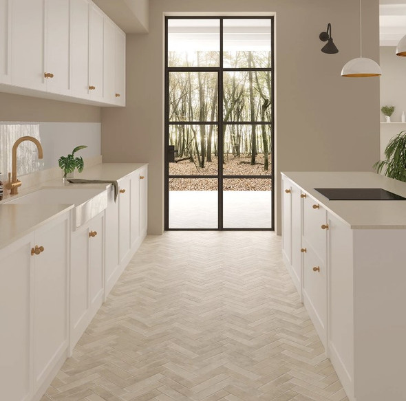 Argile 2.5" x 10" Porcelain Tile - Siena (Set in Herringbone)