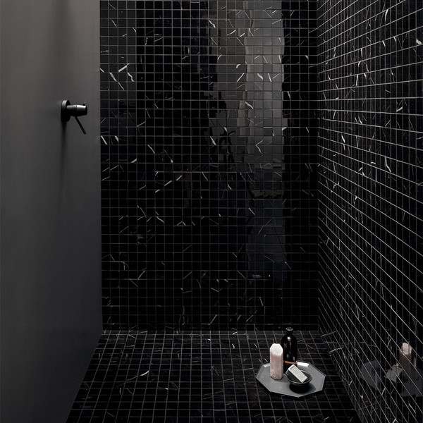 Nero Marquina Polished 2x2 Mosaics 12x12 Mesh