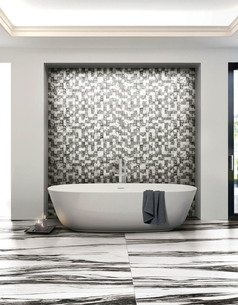 B&W Marble Fall Matte 24x48