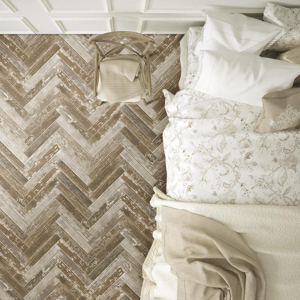 Kentucky American Elm 2x16 Field ,3x36 Bullnose, 6x36 Field Tiles