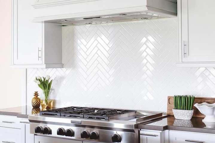 Ice White Gloss 2"x8" Ceramic Subway Tiles