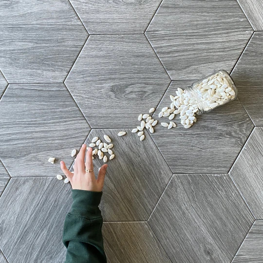 Kingwood Taupe 10" Hexagon Tiles