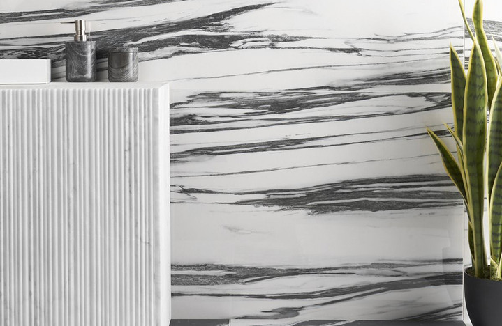 B&W Marble Fall Matte 24x48