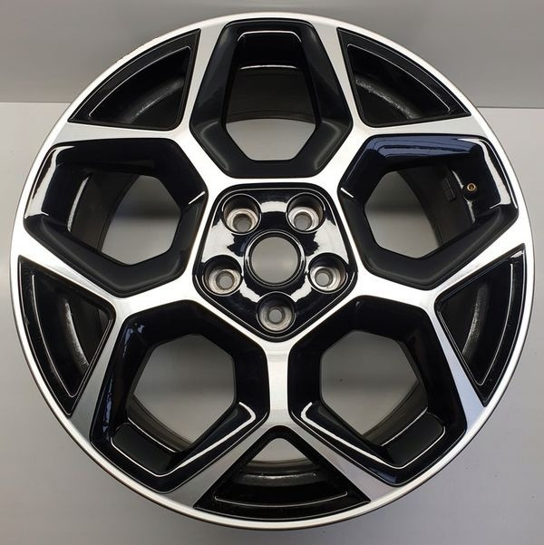 Genuine Vauxhall Astra L - 18