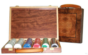 POKER SET IN WOOD CASE - BLACK BORDER