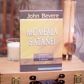 Momeala Satanei, john, bevere,