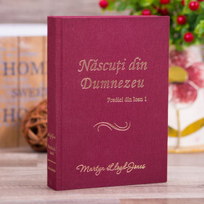 Nascuti din Dumnezeu. Predici din Ioan 1 - Martin Lloyd Jones - stephanus.ro Nascuti din Dumnezeu. Predici din Ioan 1 - Martin Lloyd Jones - stephanus.ro