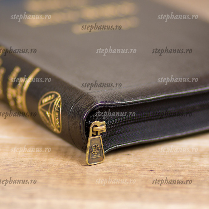 Biblia Sbr Romana-Engleza - Ediție Bilingva (Fermoar, Aurită) - Zti (Pf) Negru - 02- stephanus.ro