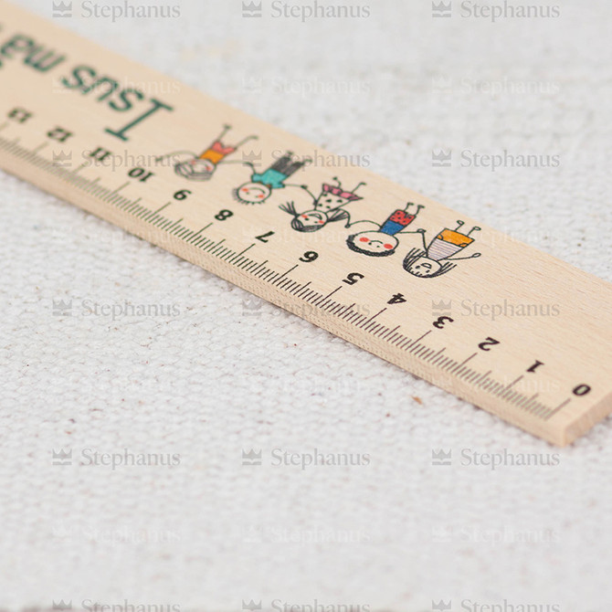 Rigla de lemn: Isus Ma Iubeste! 30 Cm - 04 stephanus.ro