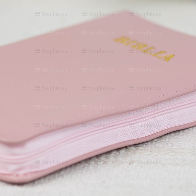 Biblia Medie - 057 Pf (Piele Fermoar) Crem Roz Prafuit 04 - stephanus.ro