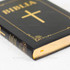 Biblia 073 Cm - Negru, cu Chenar si Cruce - 03 stephanus.ro