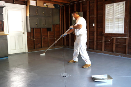Garage Makeover: Transforming Floors with Colored Epoxy