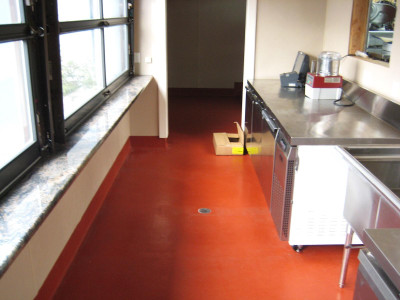 Kitchen Flooring Reinvented: Urethane Mortar For Plywood Floors