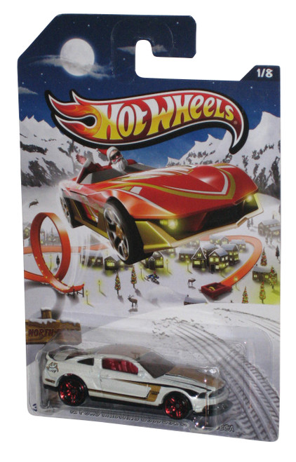 Hot Wheels '12 Ford Mustang Boss 302 Laguna Seca Holiday Toy Car 1/8