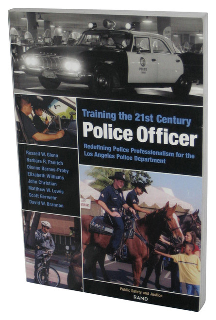 Training the 21st Century Police Officer Paperback Book