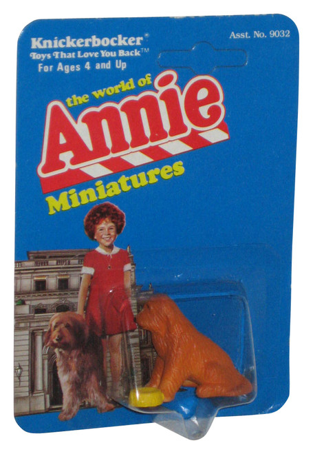 The World of Orphan Annie Sandy Dog (1982) Knickerbocker Miniature Figure - (Blister Card Unpunched)