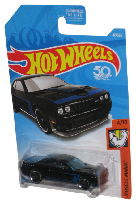 Hot Wheels Muscle Mania 4/10 (2017) Black '15 Dodge Challenger SRT Car 42/365