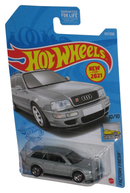 Hot Wheels Factory Fresh 10/10 (2021) Silver '94 Audi Avant RS2 Toy Car 157/250