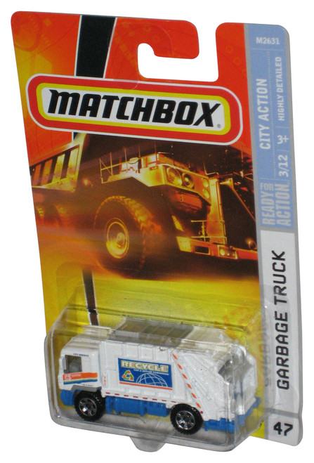 Matchbox City Action 3/12 (2007) White Garbage Truck Toy #47 - (Cracked Plastic)