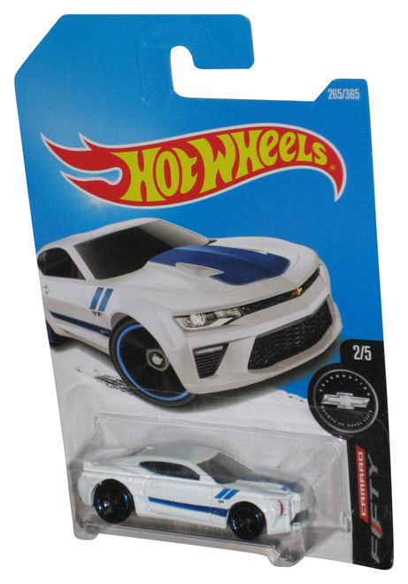 Hot Wheels Fifty 2/5 (2015) White '16 Camaro SS Toy Car 265/365