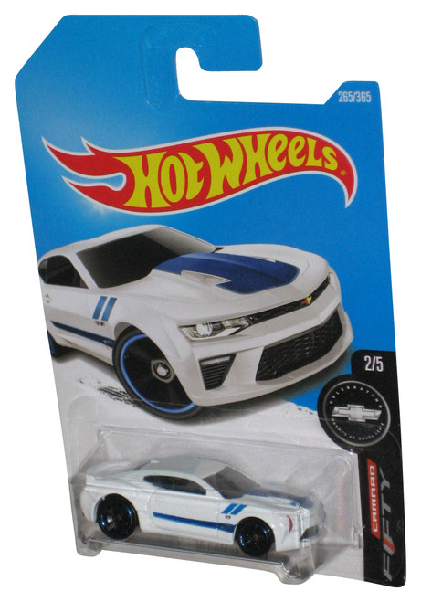 Hot Wheels Fifty 2/5 (2015) White '16 Camaro SS Car Toy 265/365