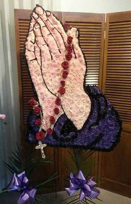 Praying Rosary-FNPRO-01 