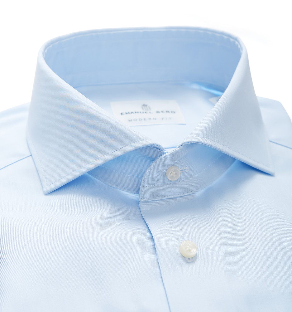 Fine Twill Classic Fit Dress Shirt with Spread Collar in Light Blue by Emanuel Berg