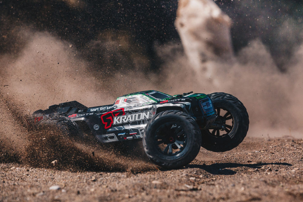 ARRMA KRATON BLX SPORT PERFORMANCE TRUCK (GREEN) 