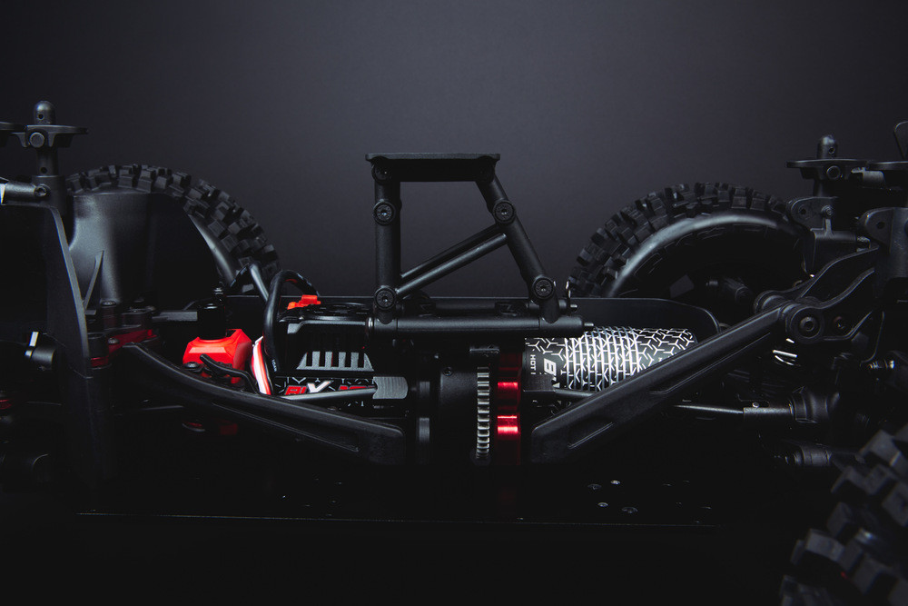 ARRMA OUTCAST 4WD STUNT TRUCK, 6S BLX (ORANGE)