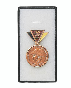EAST GERMAN BRONZE RESERVIST MEDAL NEW