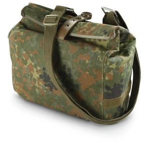 GERMAN FLECKTARN GAS MASK BAG W/STRAP USED GERMAN FLECKTARN GAS MASK BAG W/STRAP USED