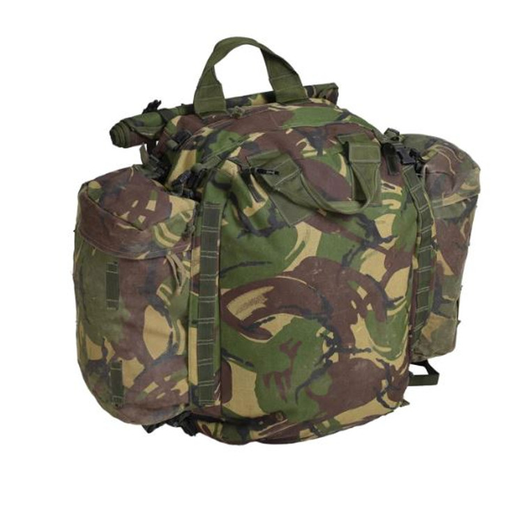 BRITISH CAMO MEDIUM RUCKSACK USED (MISSING HIP BELT BUCKLE)