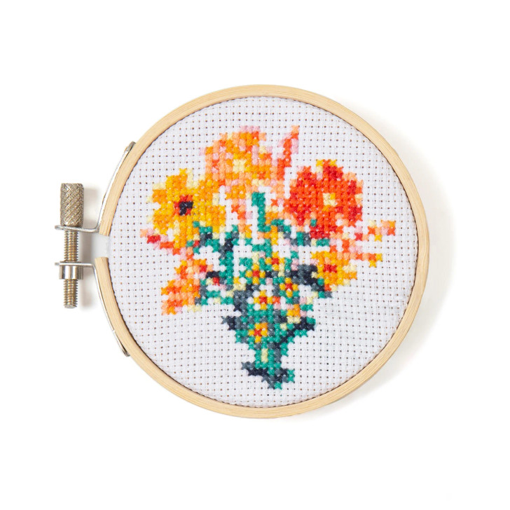 Mini Cross Stitch Embroidery Flower Kit (KIK GG245)