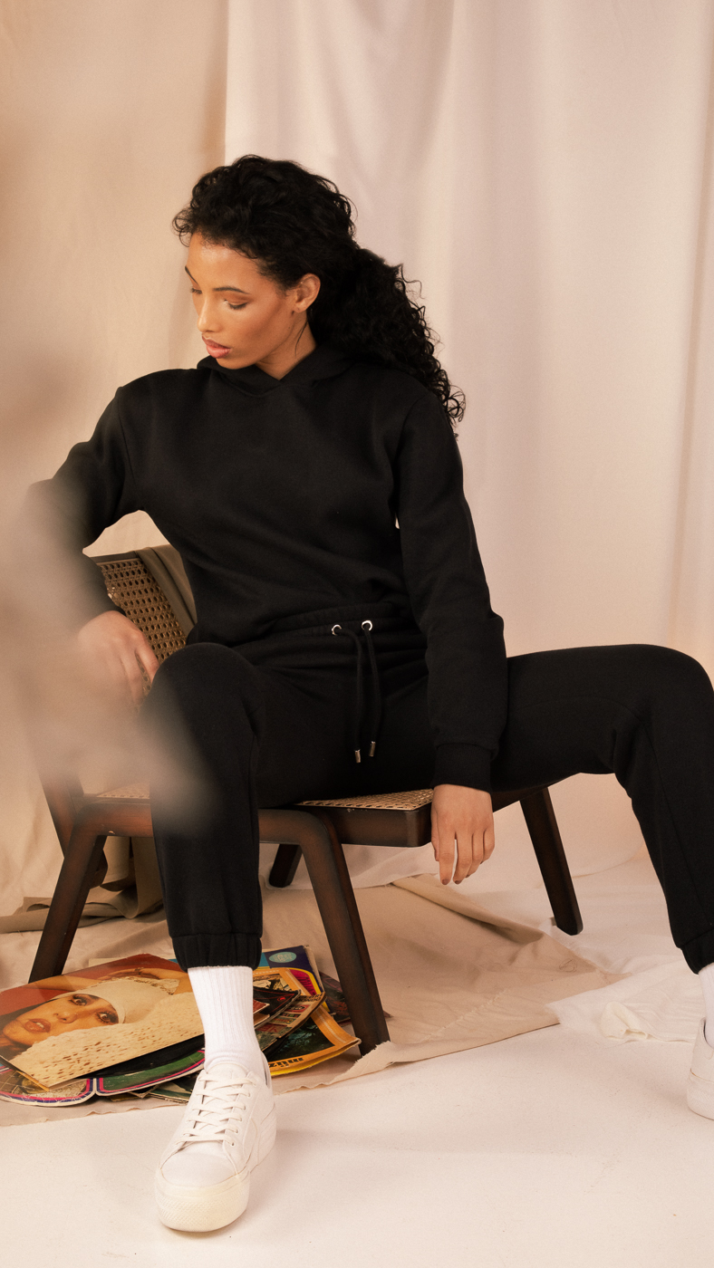 A comfortable fit with a thick waistband to shape and sculpt. The perfect addition to your daily rotation.