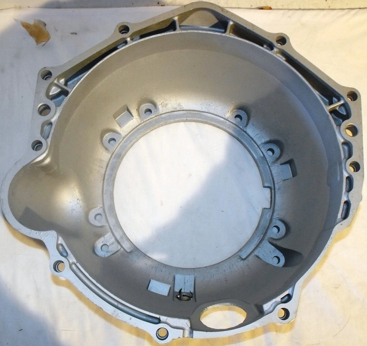 1059 4L60E Bell Housing 24200877 - view 6
