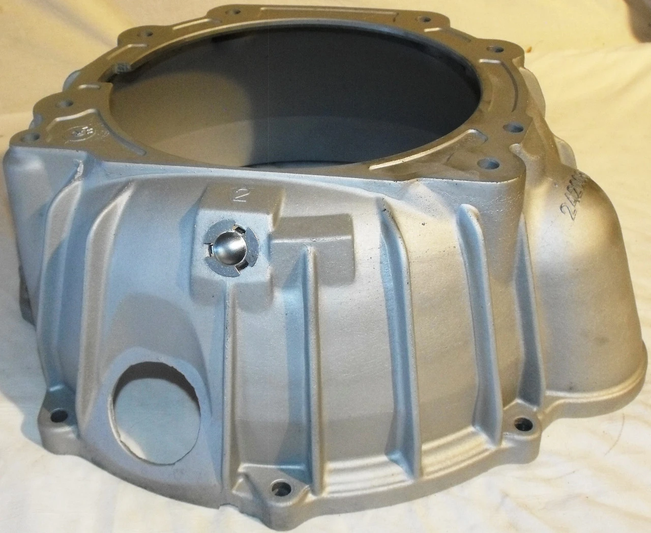 1059 4L60E Bell Housing 24200877 - view 7