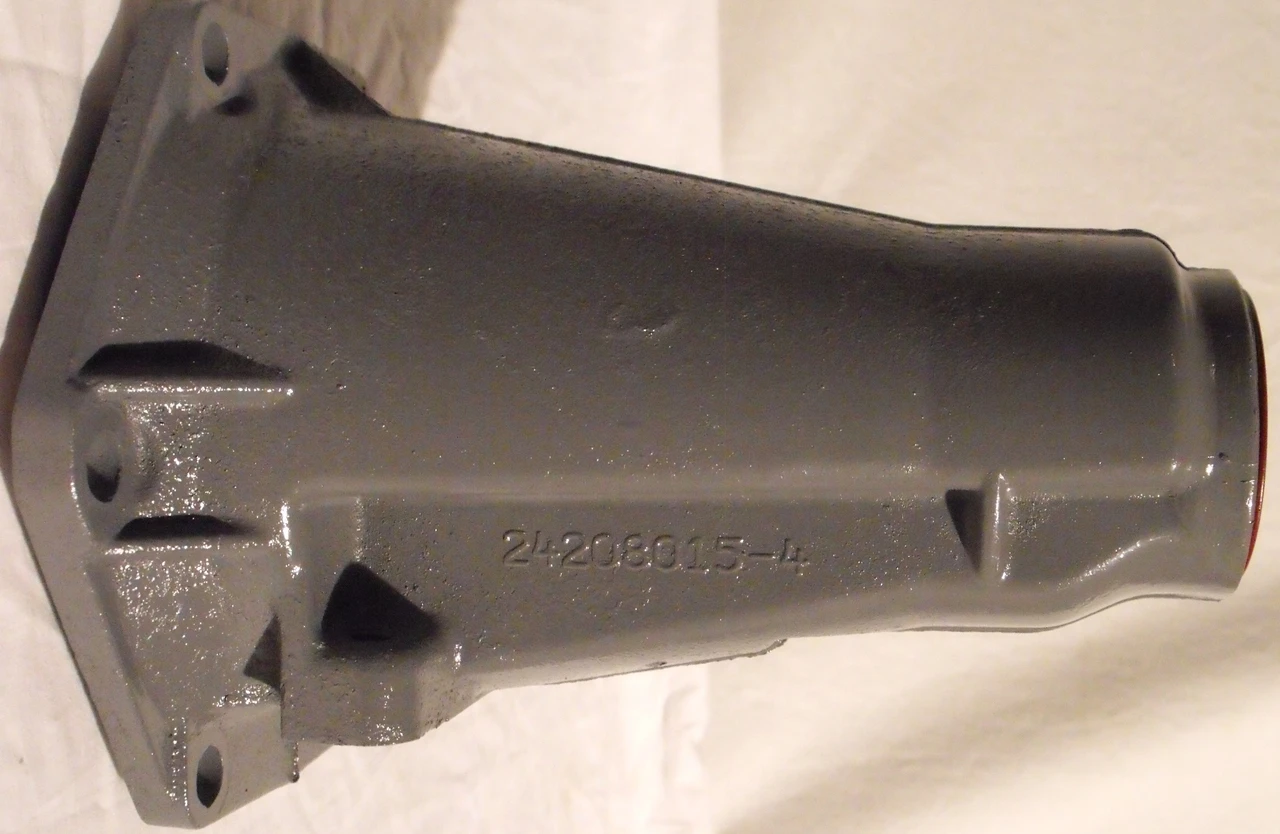 1106 4L60E Extension Housing, 2WD, 24208015 - view 7